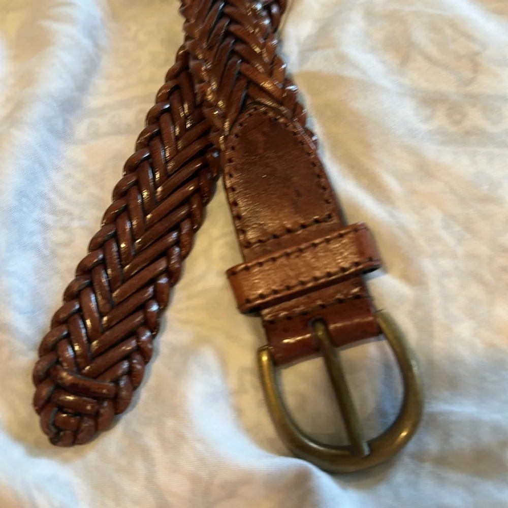 Stylish Brown Braided Leather Belt